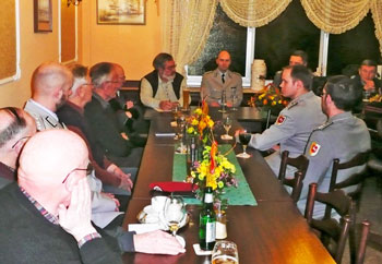 Es entwickelte sich ein reges Frage- und Antwortspiel!